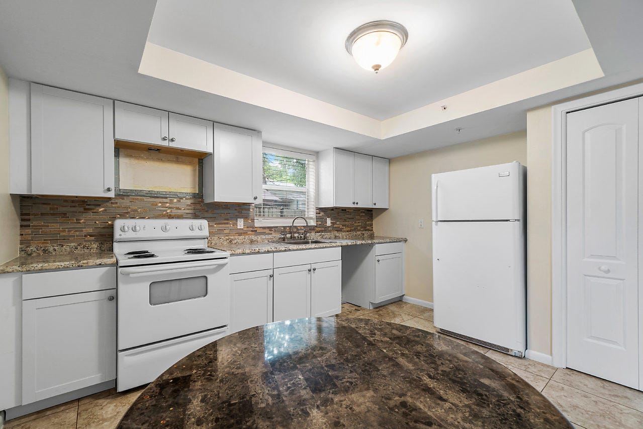 701 NE 7TH Avenue 4 — photo 7