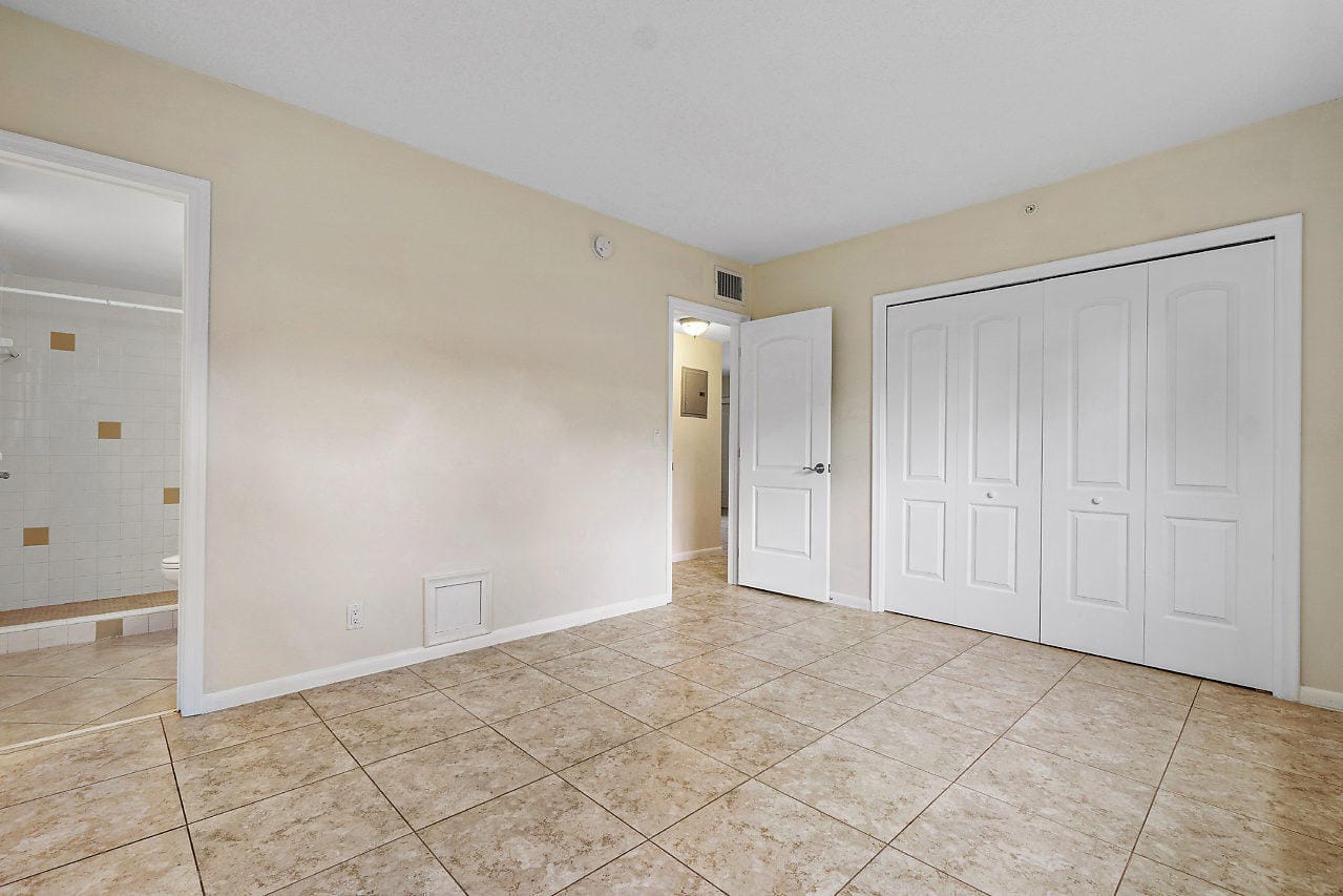 701 NE 7TH Avenue 4 — photo 10