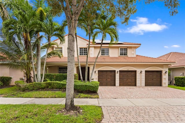 1642 Blue Jay Circle, Weston, FL 33327