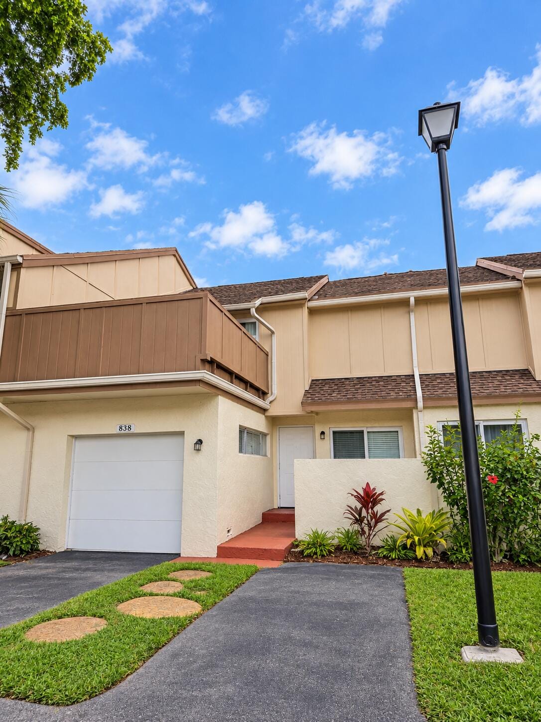 838 NW 82ND Avenue 2, Plantation, FL 33324 photo 2