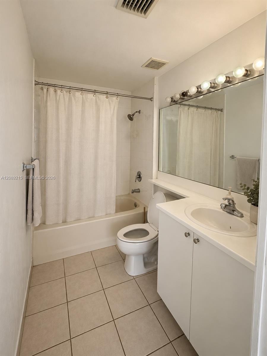 8030 N Nob Hill Road 105, Tamarac, FL 33321 photo 4