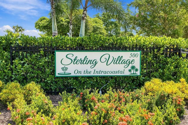 530 HORIZONS E 104, Boynton Beach, FL 33435