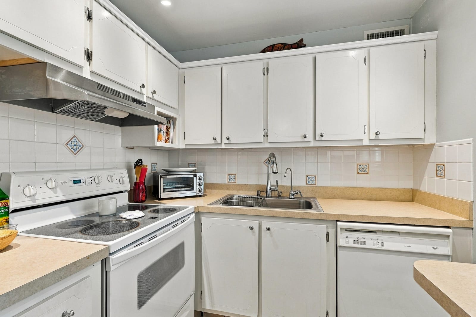 530 HORIZONS E 104, Boynton Beach, FL 33435 photo 11