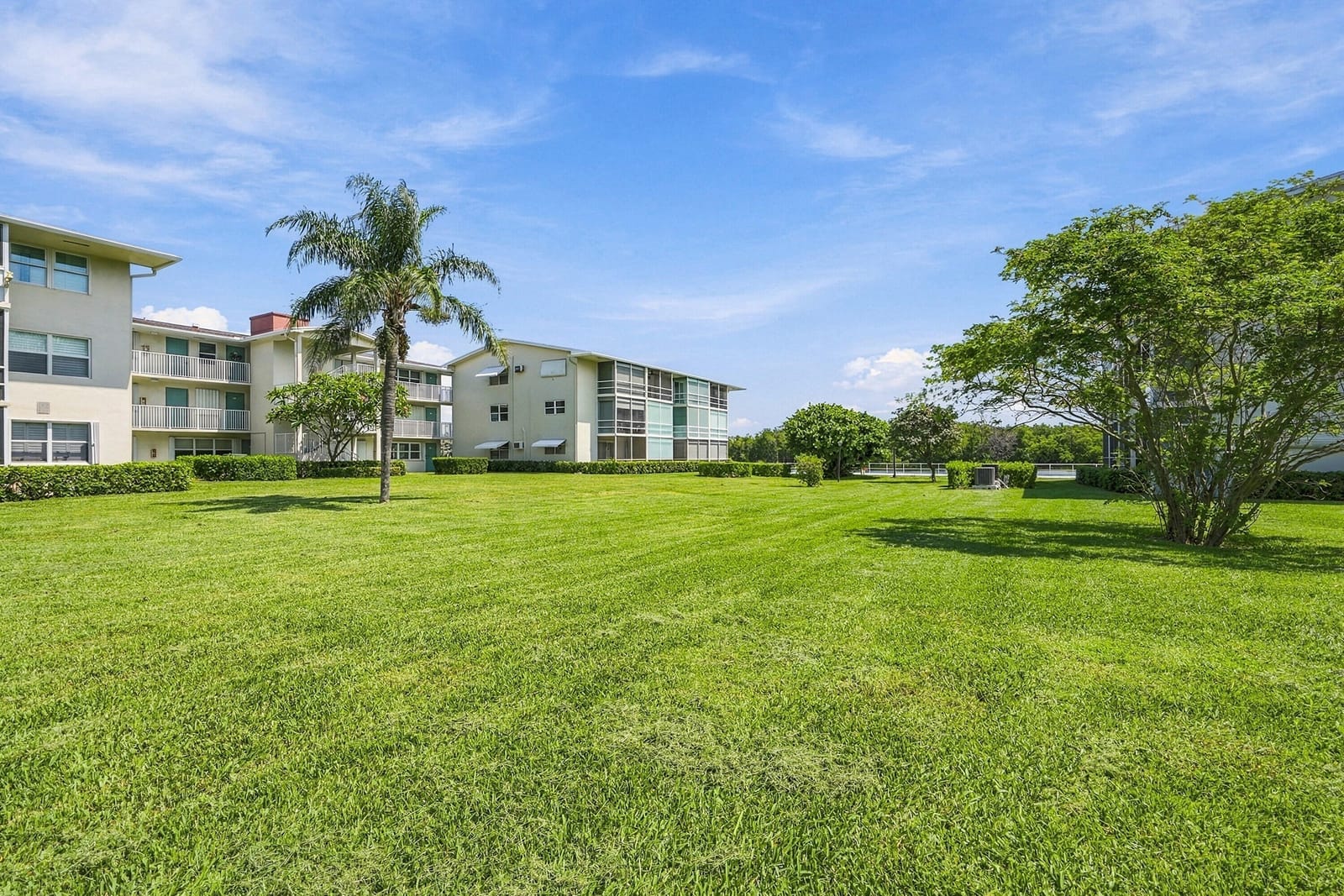 530 HORIZONS E 104, Boynton Beach, FL 33435 photo 22