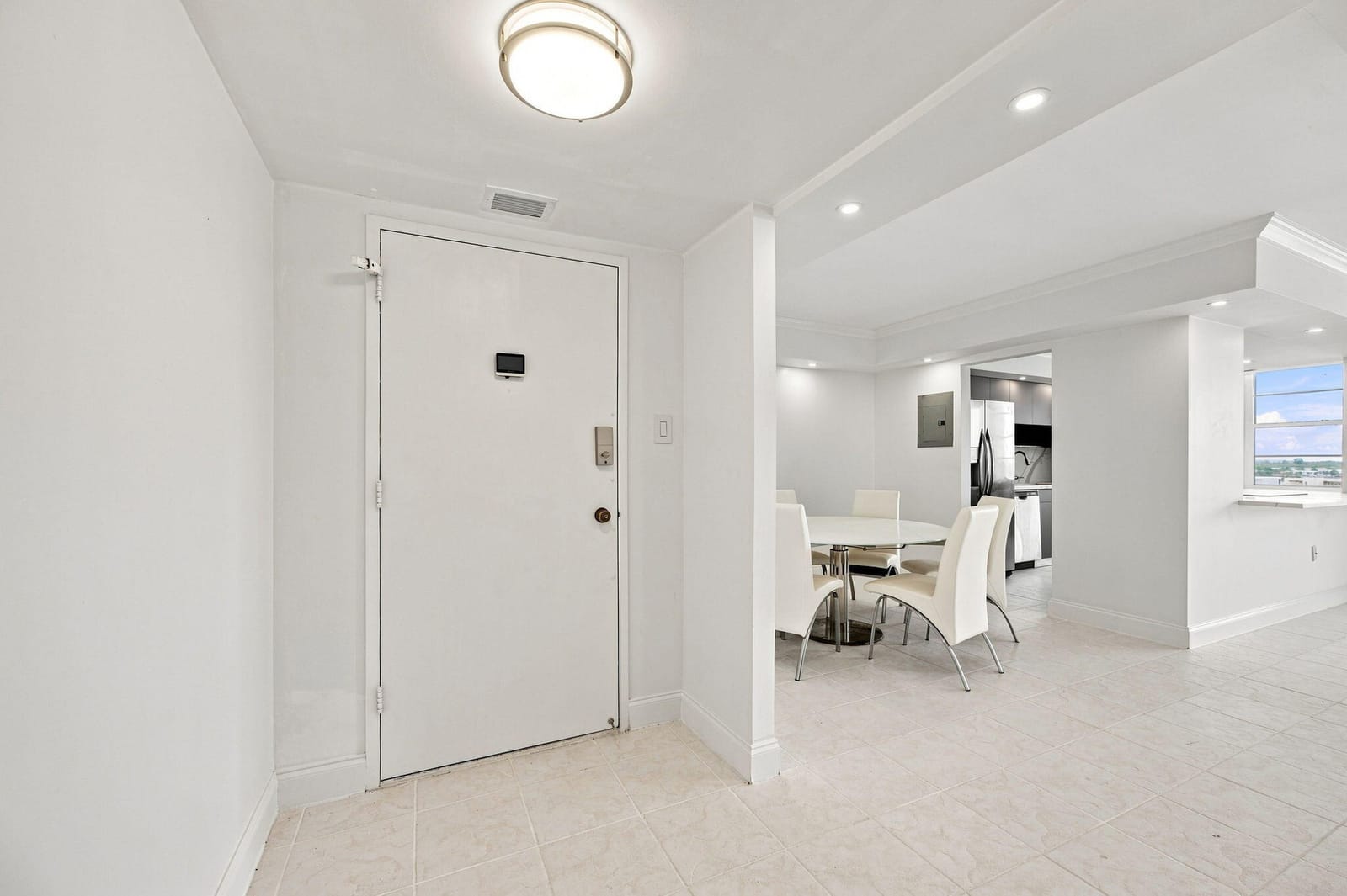 18021 Biscayne Boulevard 901, Aventura, FL 33160 photo 3