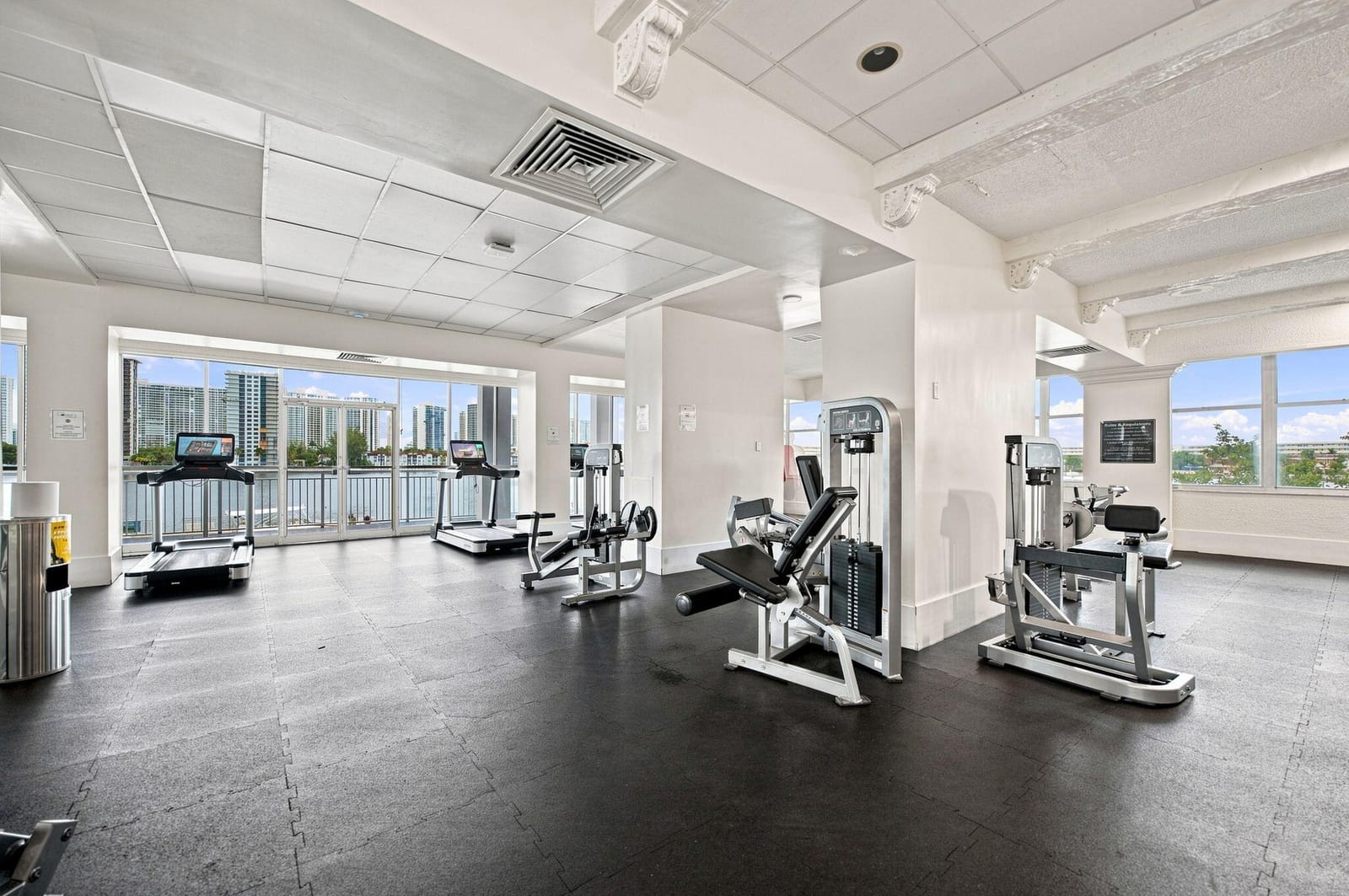 18021 Biscayne Boulevard 901, Aventura, FL 33160 photo 28