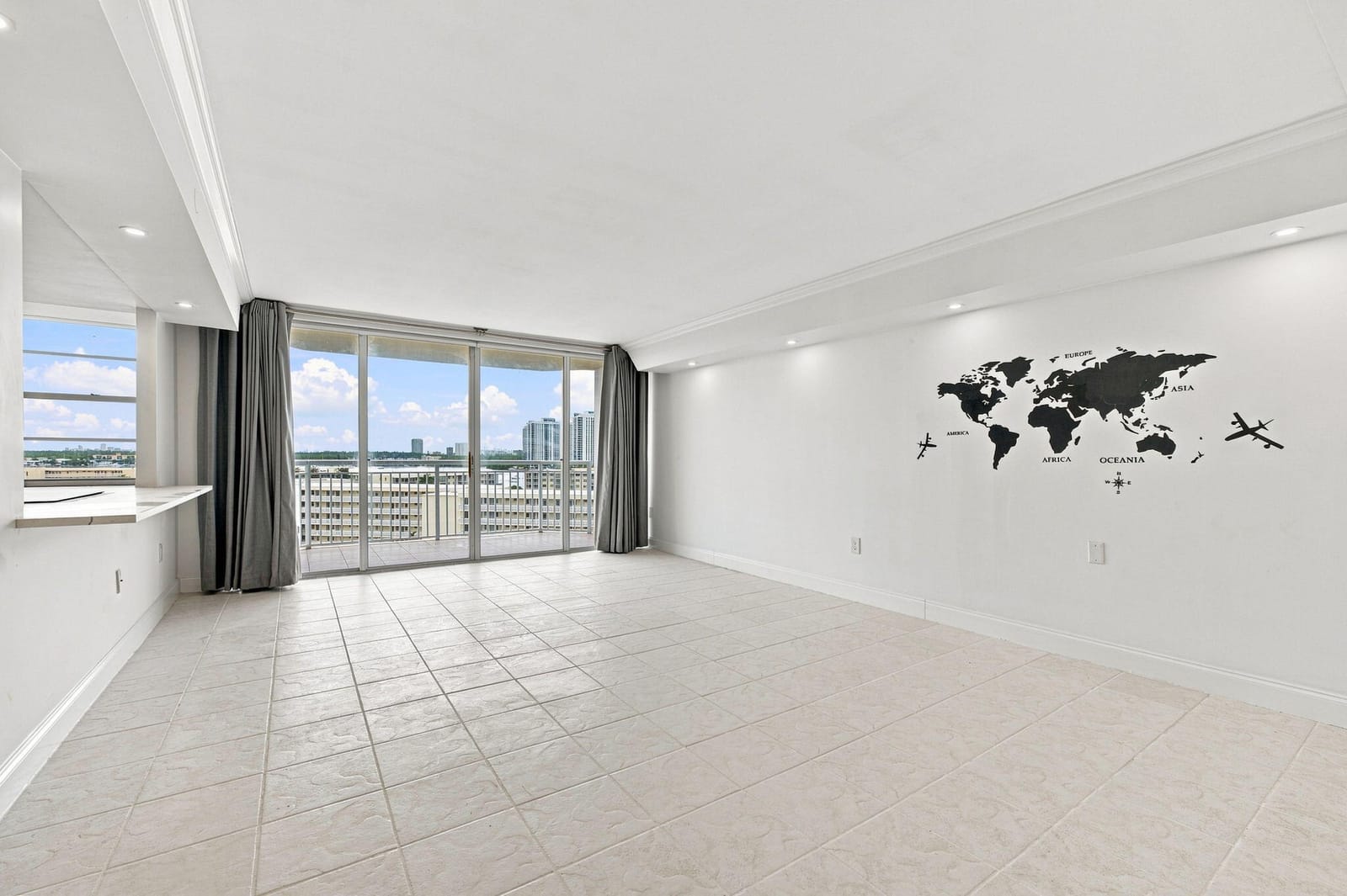 18021 Biscayne Boulevard 901, Aventura, FL 33160 photo 5