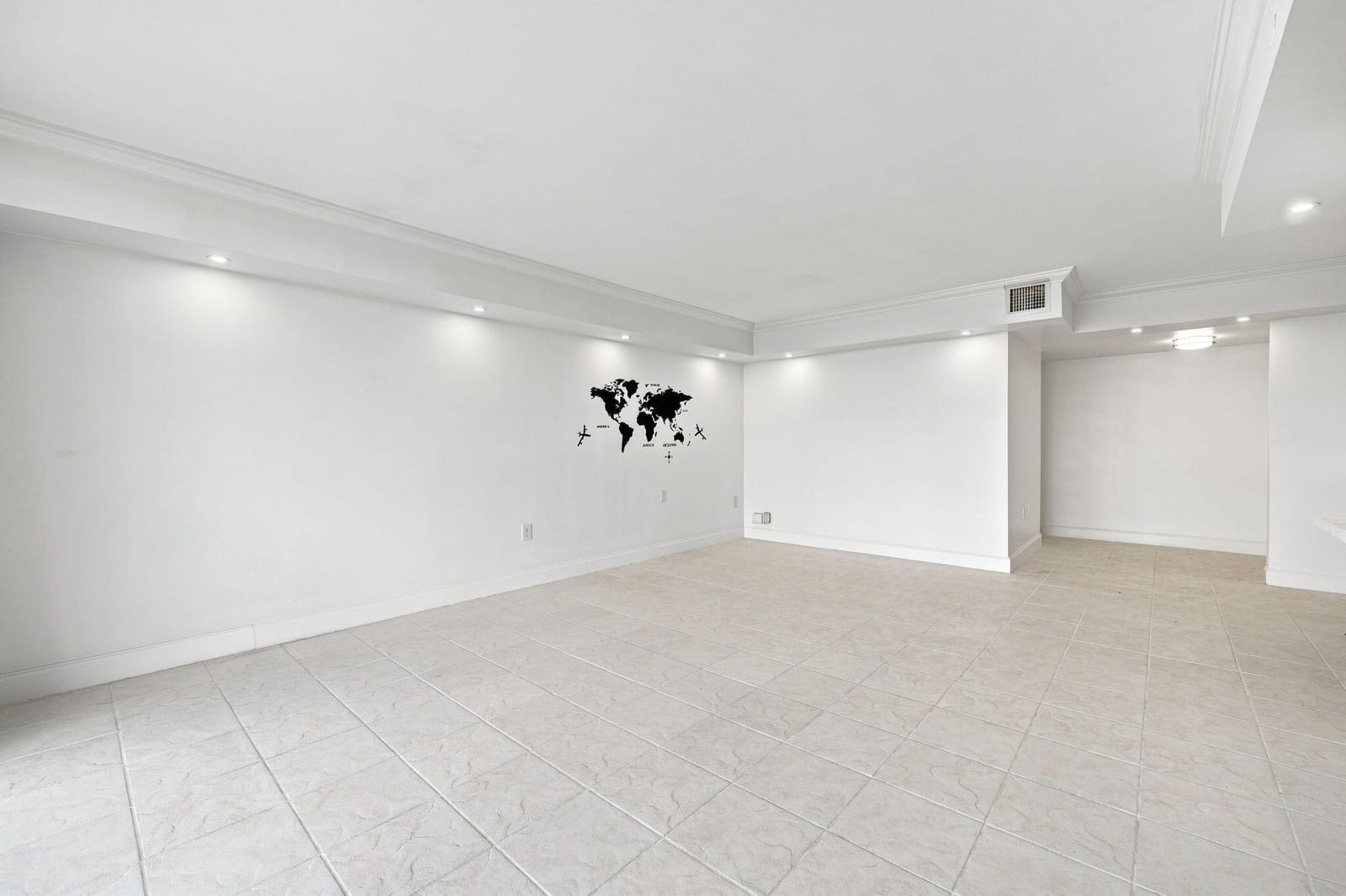 18021 Biscayne Boulevard 901, Aventura, FL 33160 photo 6