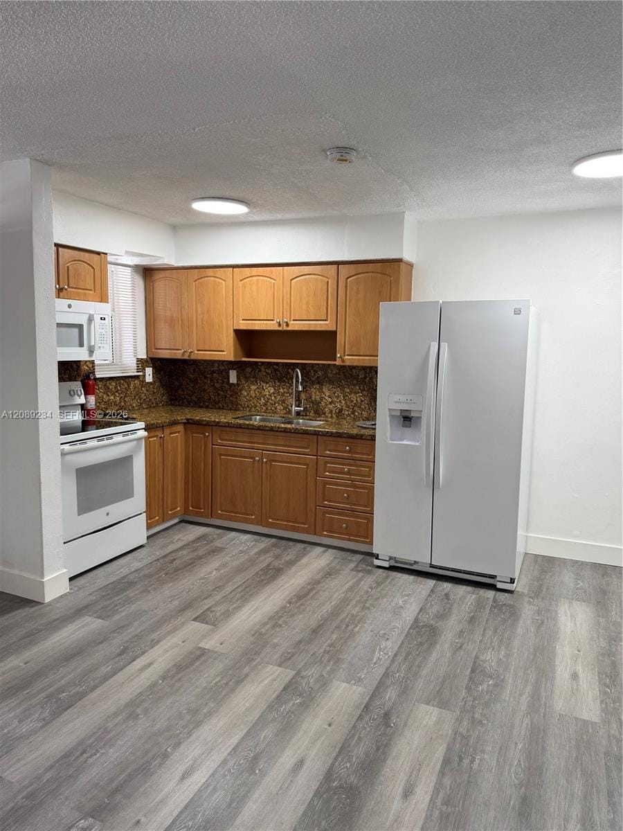 2385 NW 11th Street C31, Miami, FL 33125 photo 2
