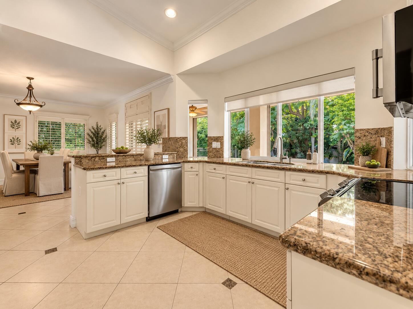 820 TANGIER Street, Coral Gables, FL 33134 photo 3
