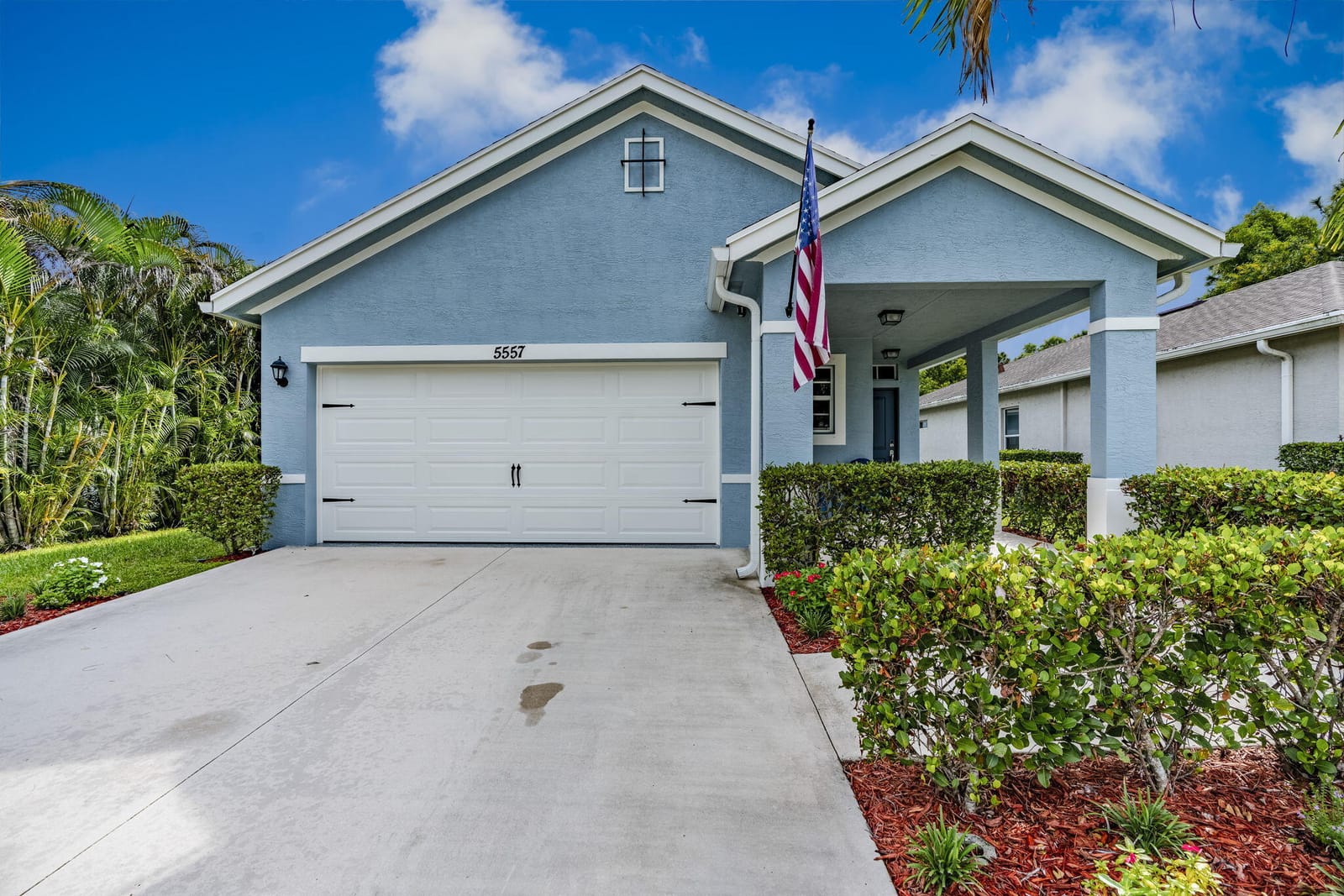 5557 SE Isabelita Avenue, Stuart, FL 34997 photo 2