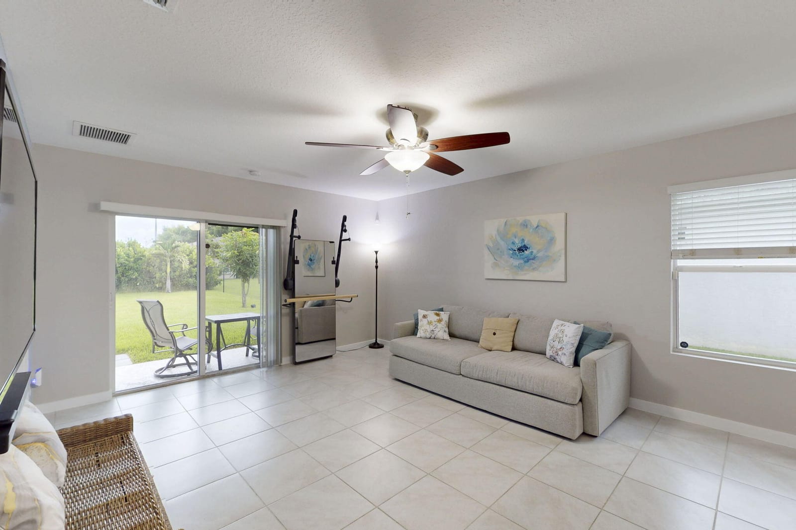 5557 SE Isabelita Avenue, Stuart, FL 34997 photo 17