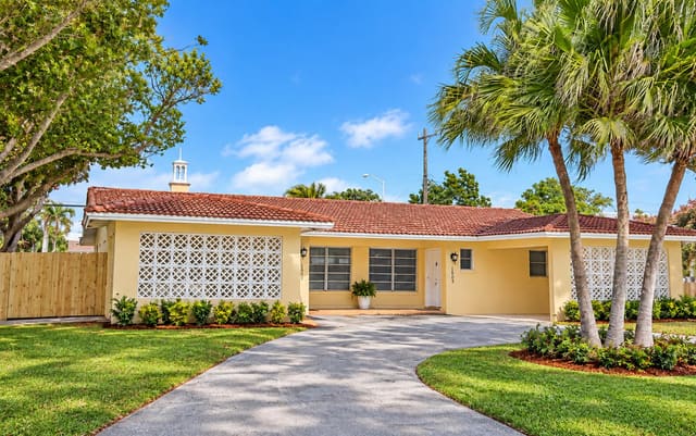 1501 NE 60TH Street, Fort Lauderdale, FL 33334