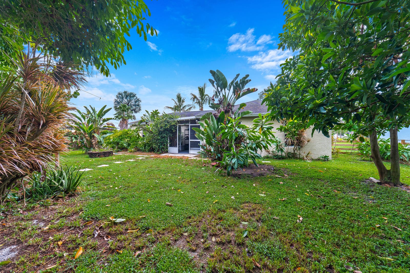 245 SW De Gouvea Terrace, Port St. Lucie, FL 34984 photo 20