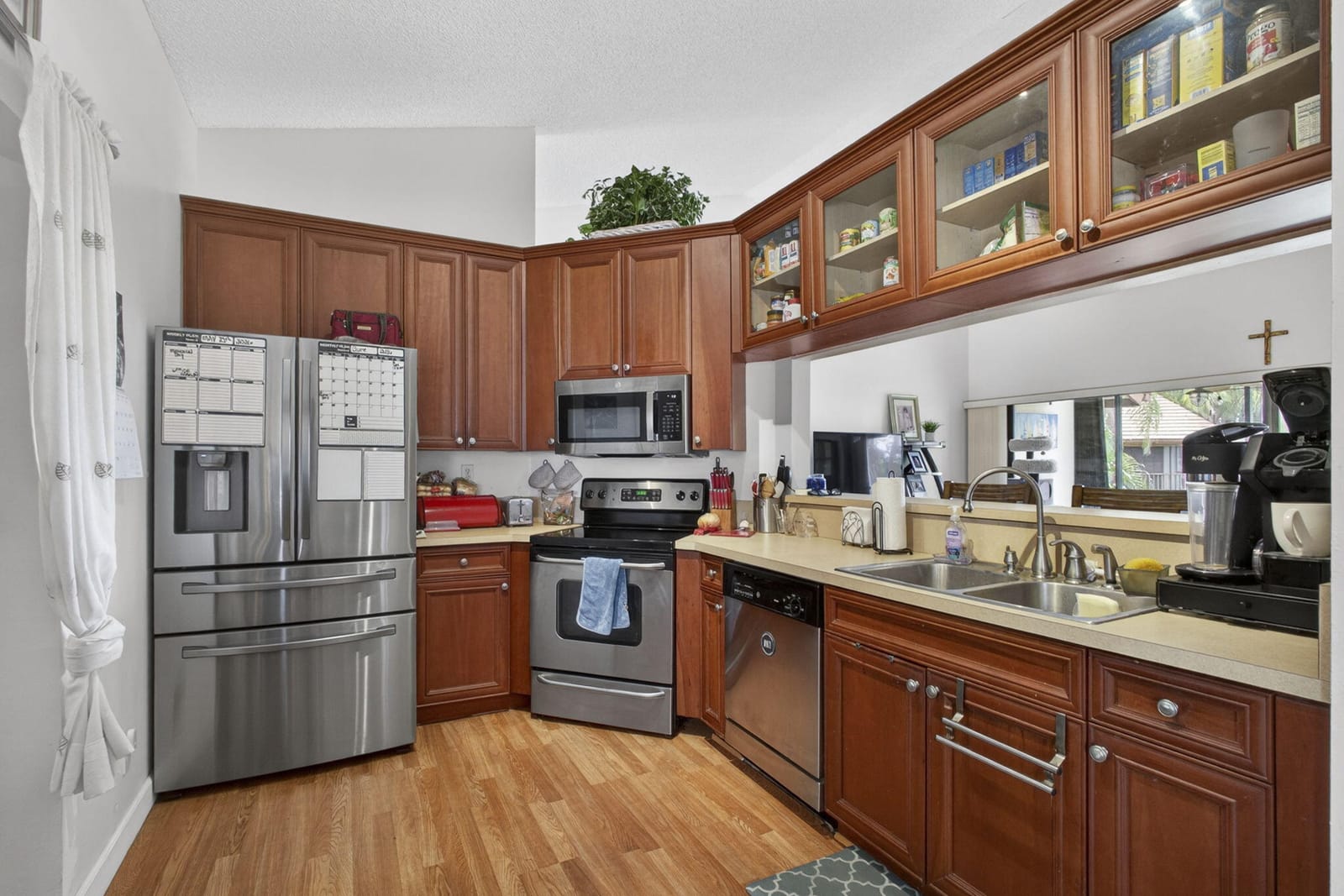 12644 Shoreline Drive 8F — photo 1