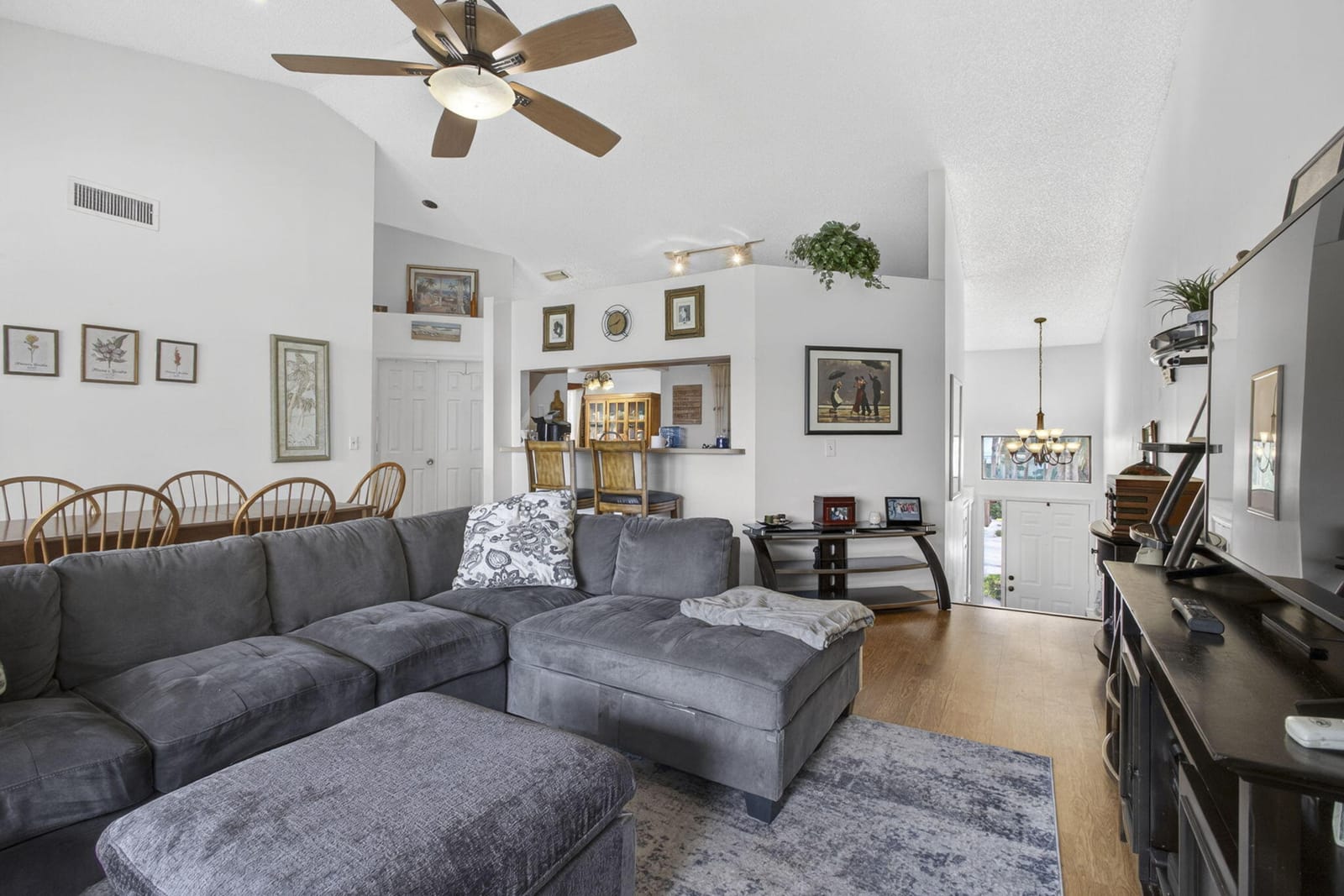 12644 Shoreline Drive 8F — photo 7
