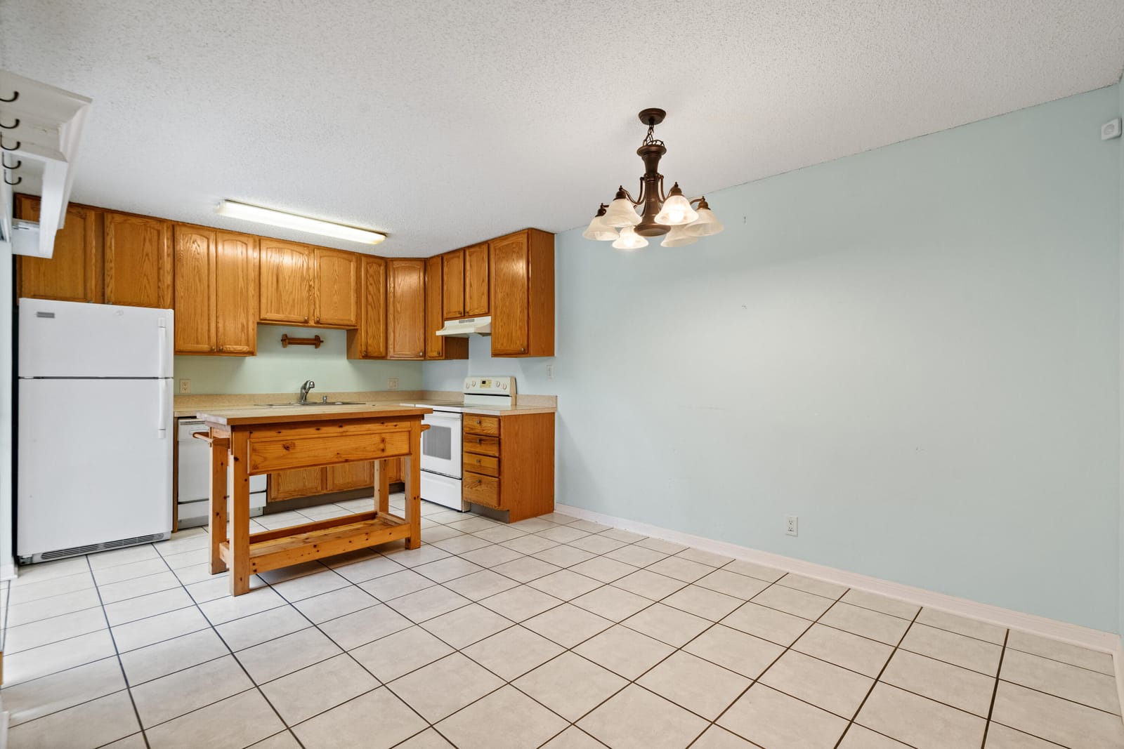 3190 SE BROOK Street — photo 7
