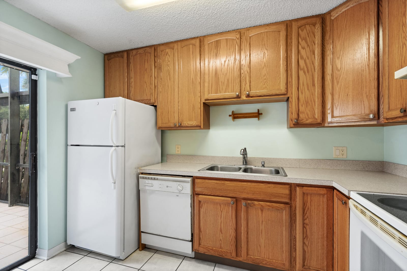 3190 SE BROOK Street — photo 9
