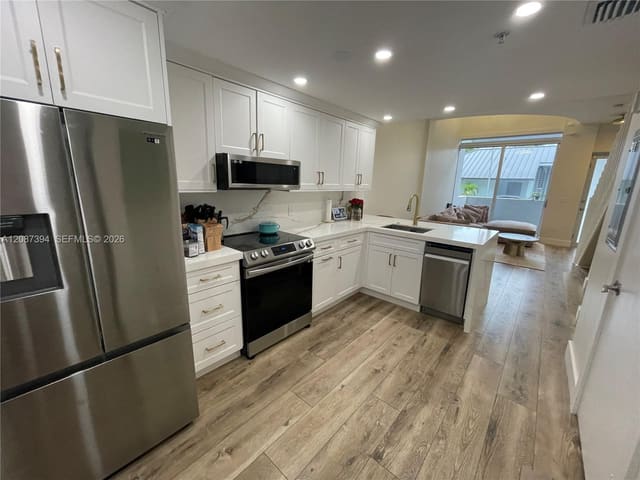 3339 Virginia Street 141, Miami, FL 33133