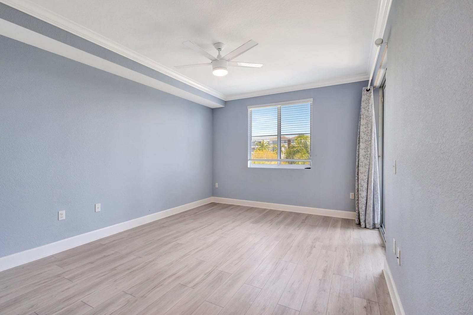 1690 Renaissance Commons Boulevard 1401, Boynton Beach, FL 33426 photo 17