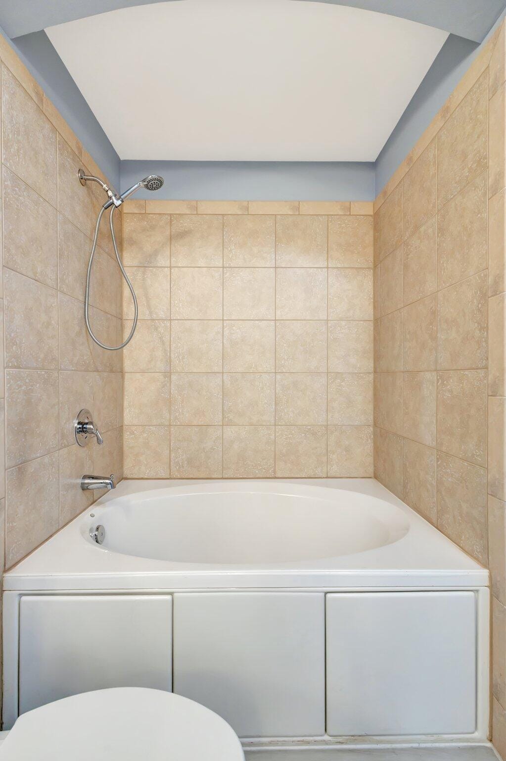 1690 Renaissance Commons Boulevard 1401 — photo 10