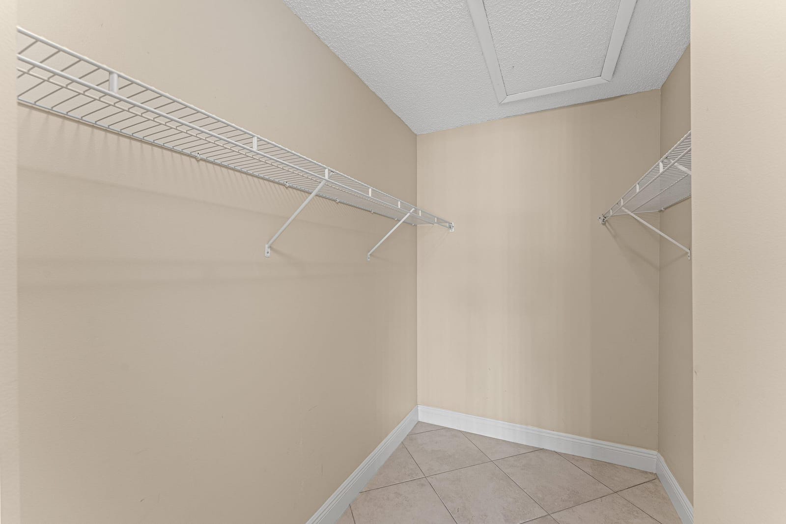 805 Sky Pine Way F2, Greenacres, FL 33415 photo 15