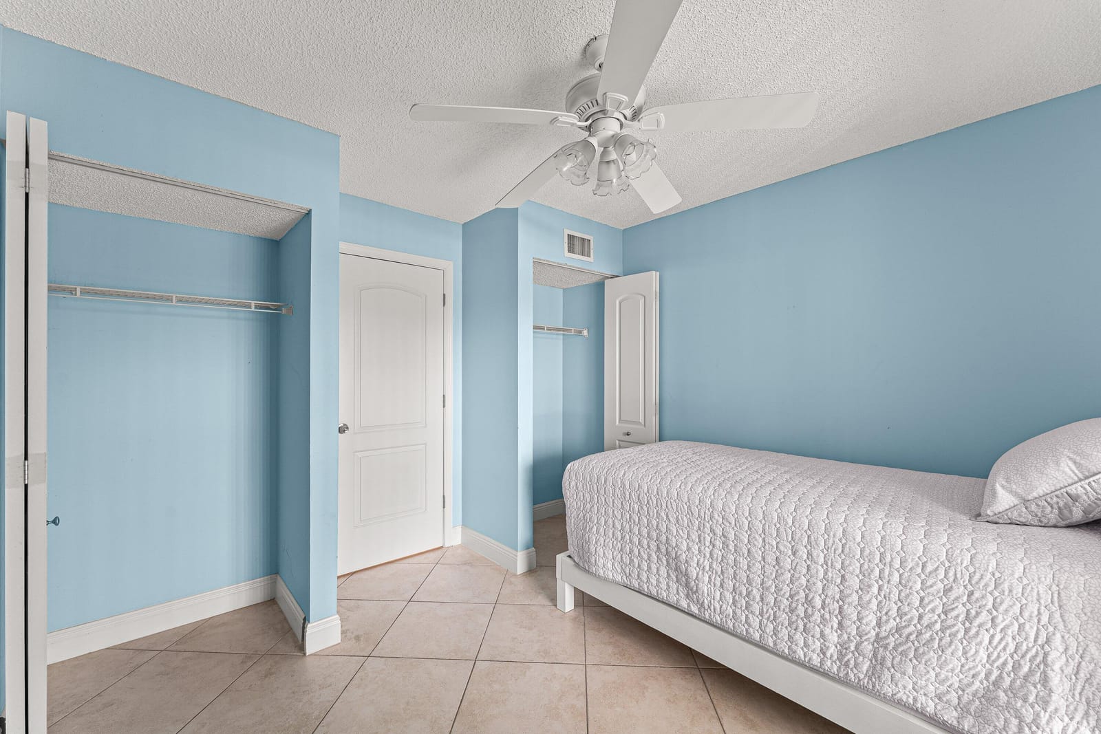 805 Sky Pine Way F2, Greenacres, FL 33415 photo 18