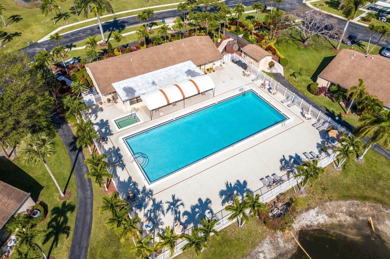 805 Sky Pine Way F2, Greenacres, FL 33415 photo 24