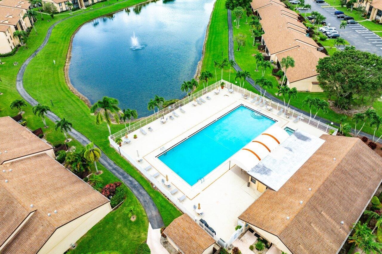 805 Sky Pine Way F2, Greenacres, FL 33415 photo 25