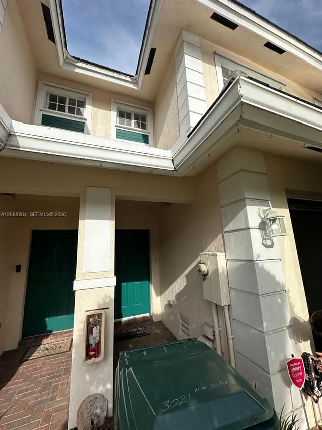 3021 NW 30th Terrace 3021, Oakland Park, FL 33311
