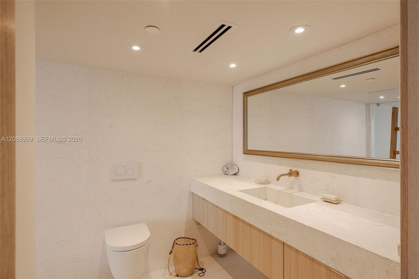 6767 Collins Avenue 2206, Miami Beach, FL 33141 photo 20