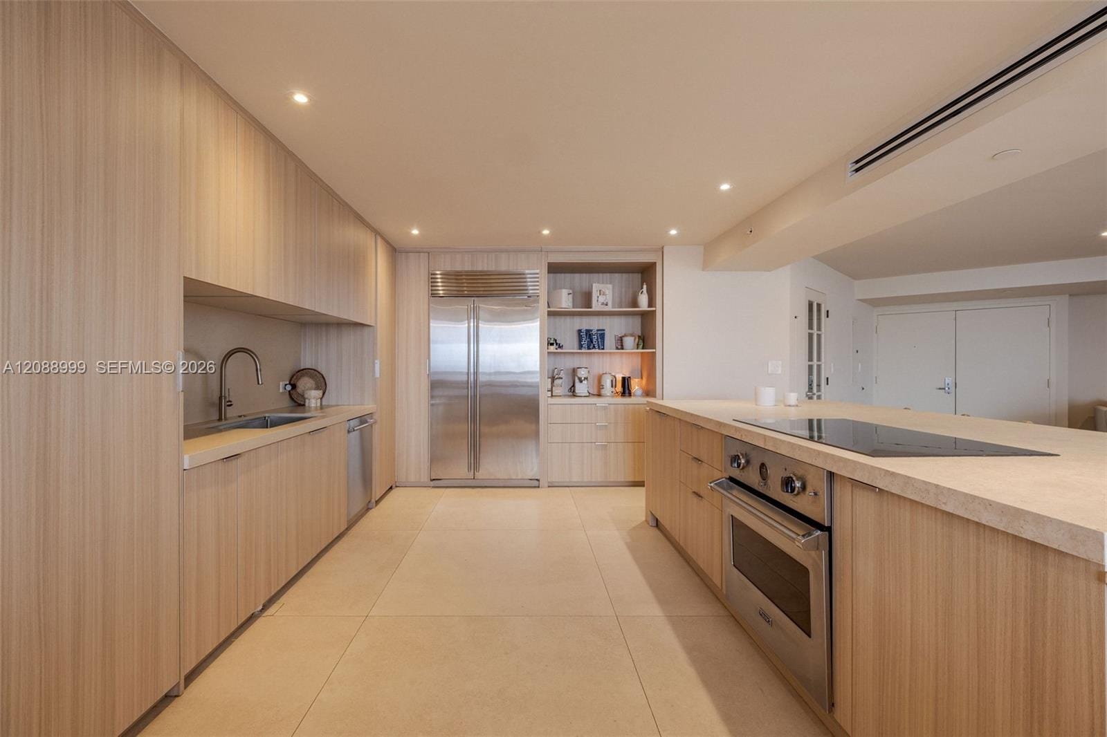 6767 Collins Avenue 2206, Miami Beach, FL 33141 photo 8