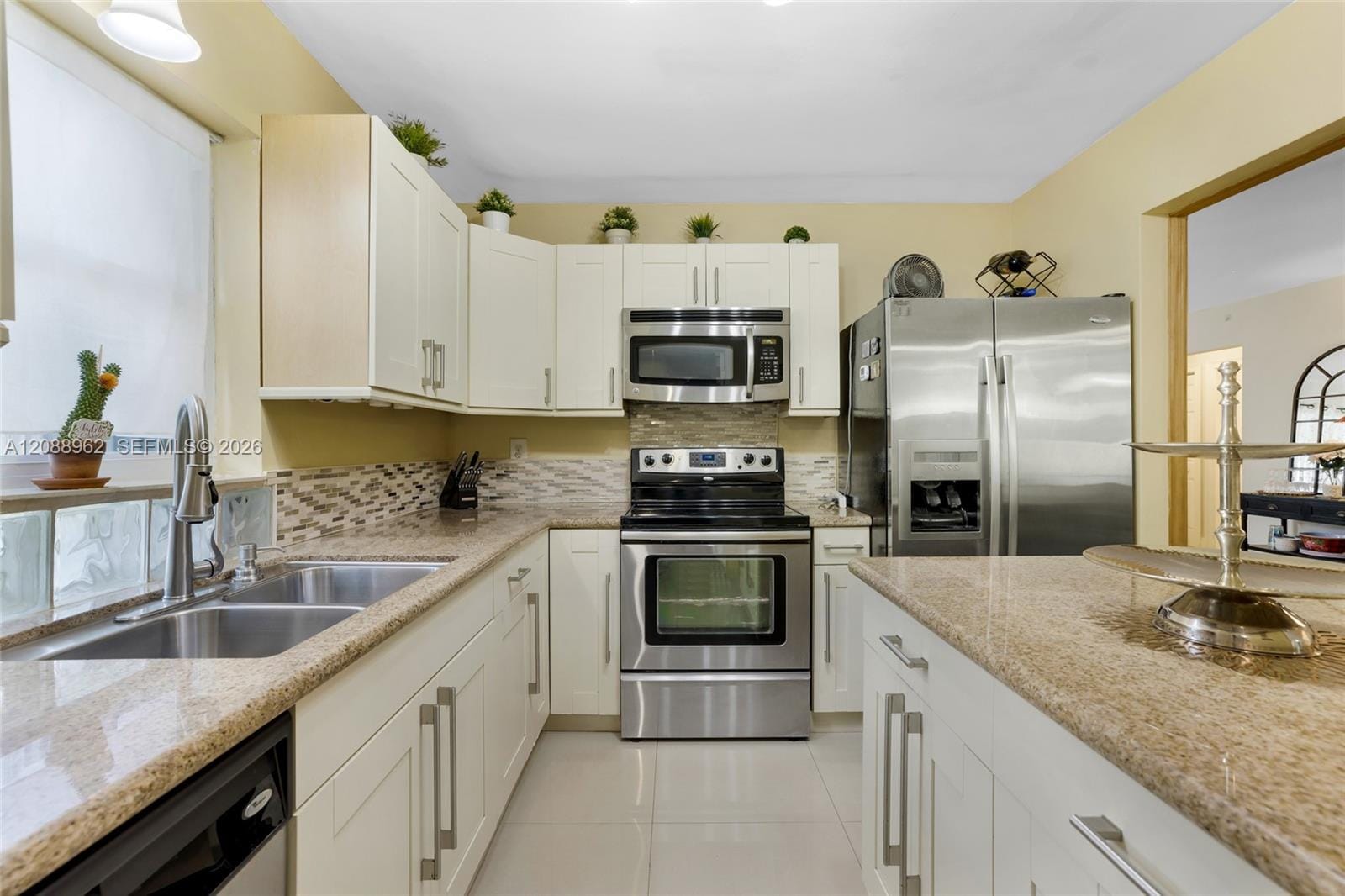 304 SW 68th Avenue, Pembroke Pines, FL 33023 photo 15