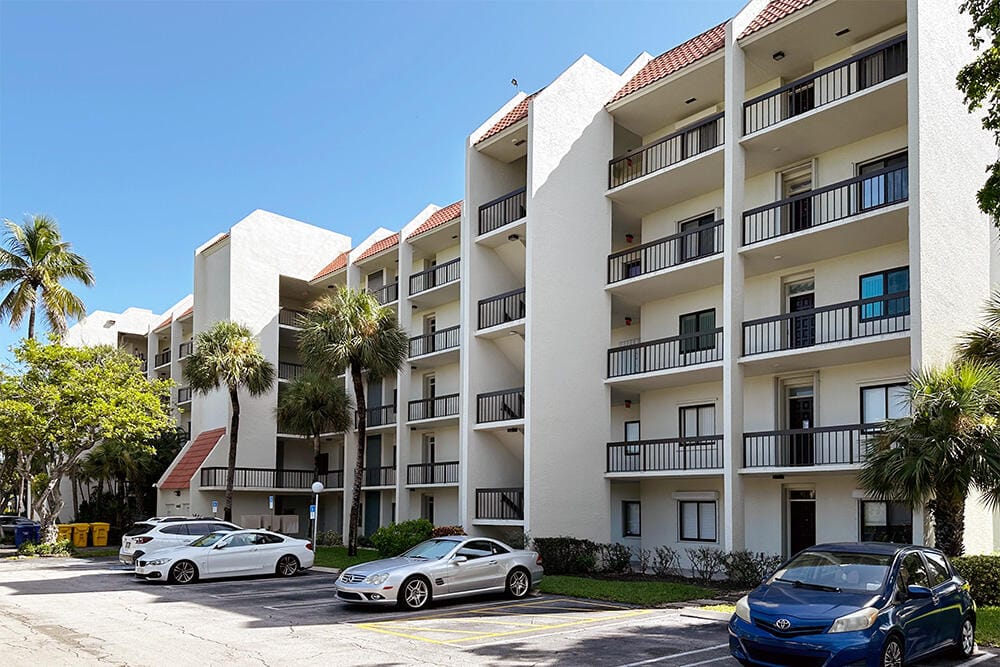 3000 Presidential Way Apt 106