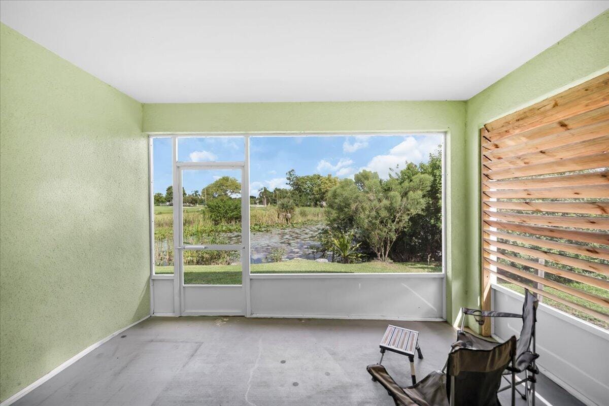 908 RIVERSIDE Drive SW, Moore Haven, FL 33471 photo 8