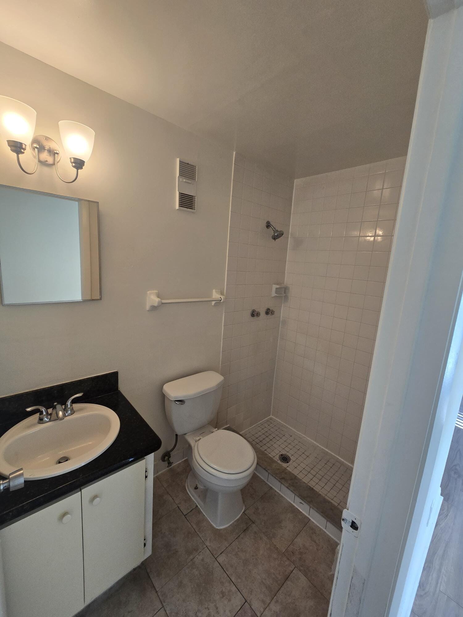 9401 NW 49th Place 29d — photo 11