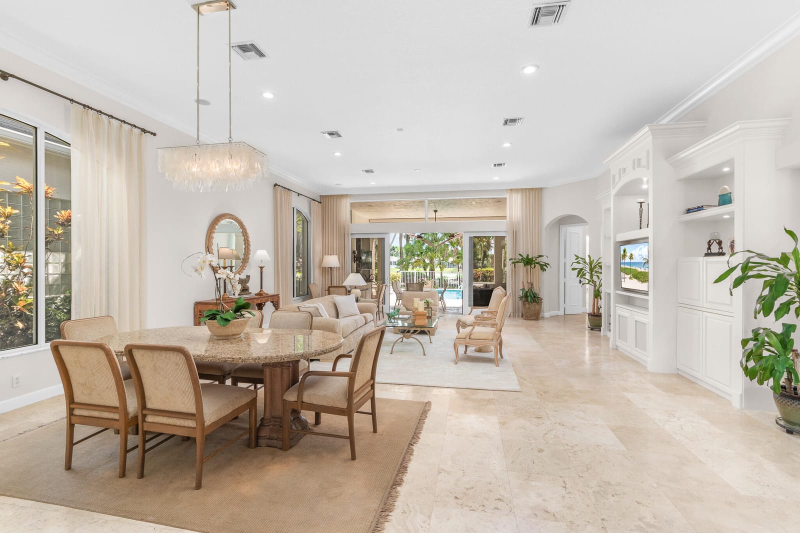 7886 Villa D Este Way — photo 5