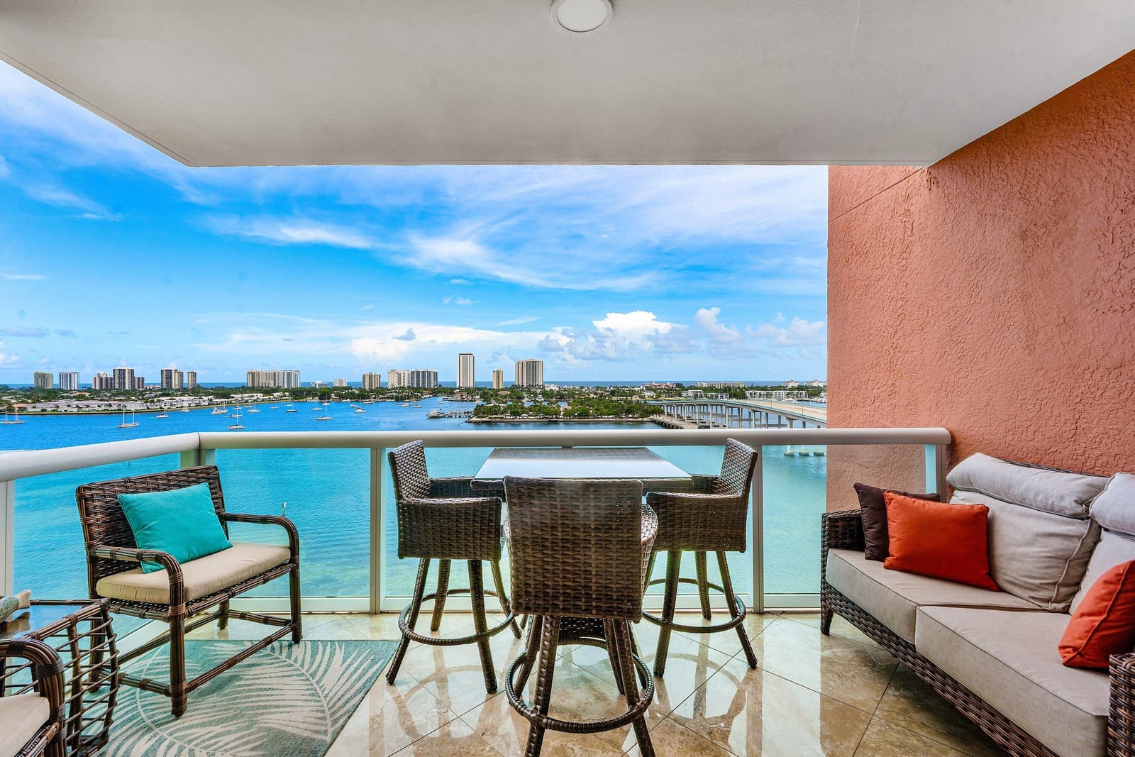 2640 Lake Shore Drive 1210 — photo 1