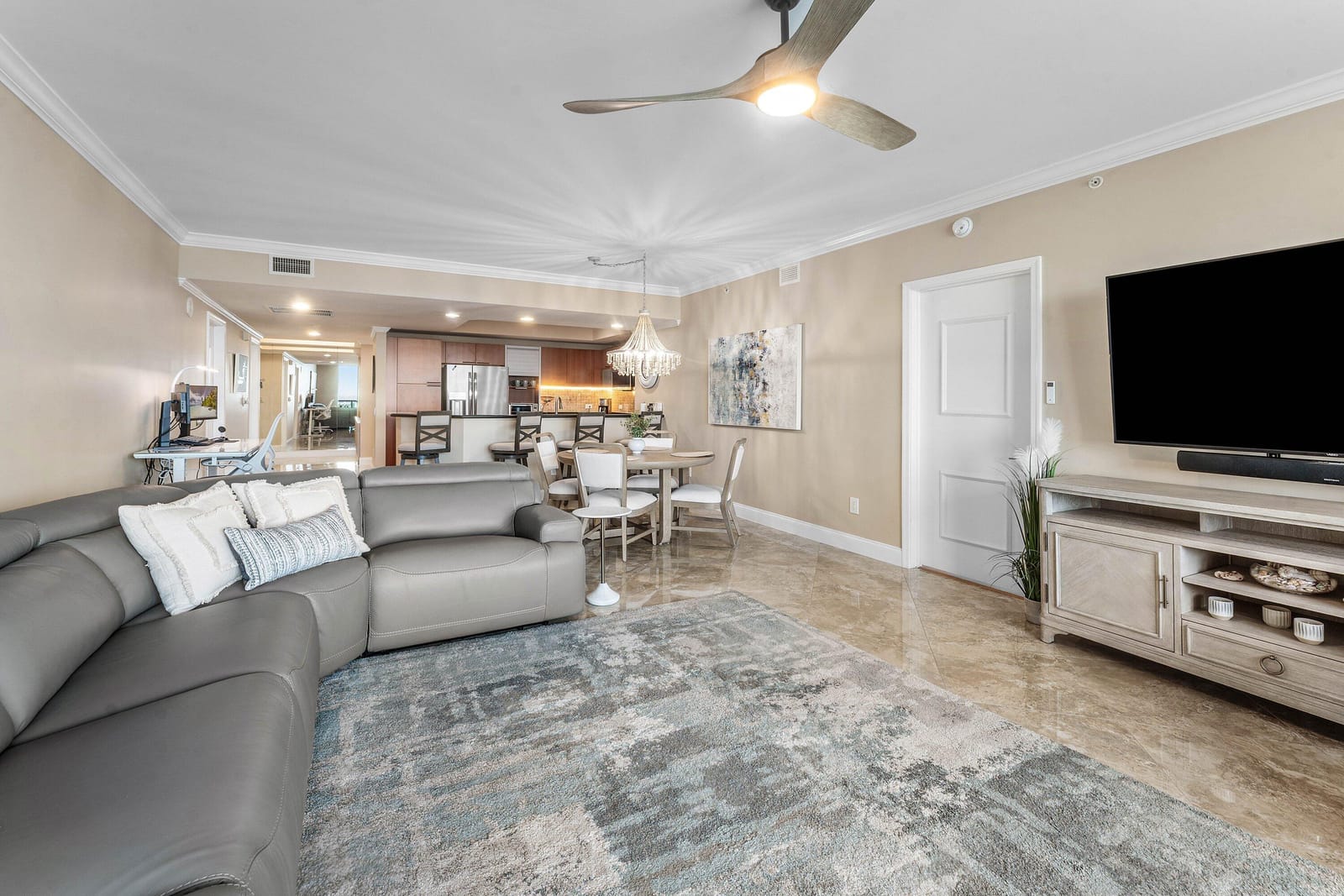 2640 Lake Shore Drive 1210 — photo 12