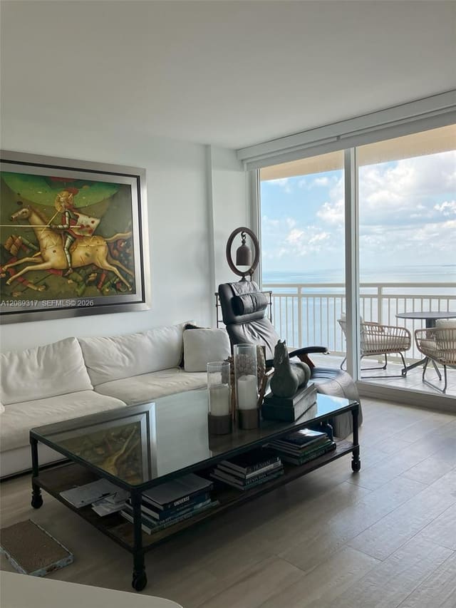 2475 Brickell Avenue 2401, The Metropolitan, Miami, FL