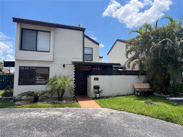 447 NW 98th Court, Miami, FL 33172