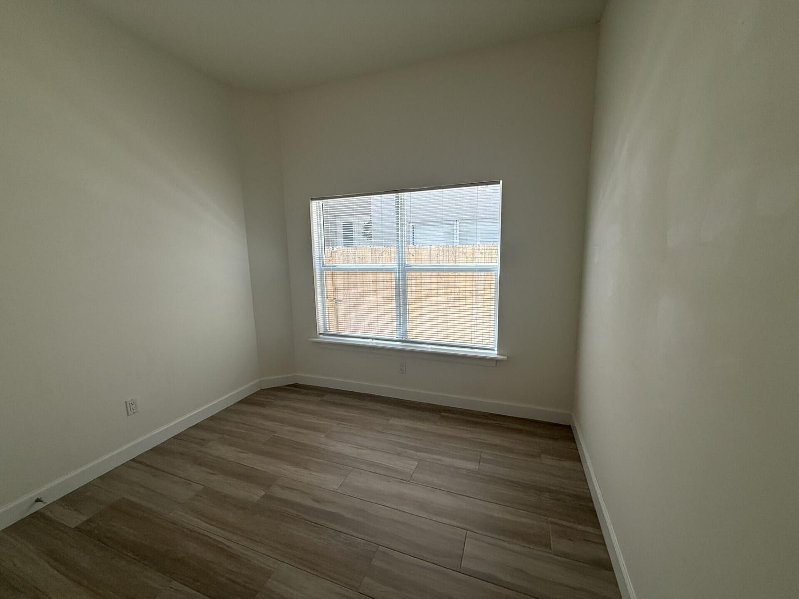 213 SW 11TH Street 213 — photo 7