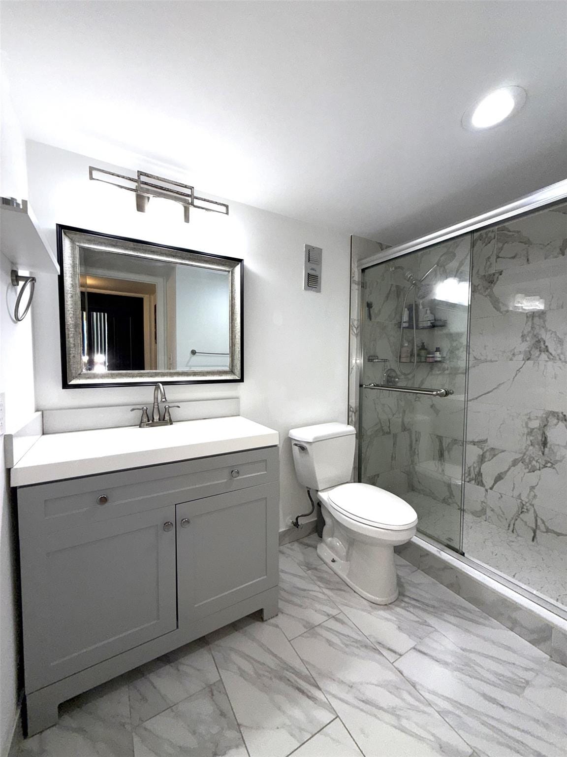 2741 E TAFT Street 102, Hollywood, FL 33020 photo 23