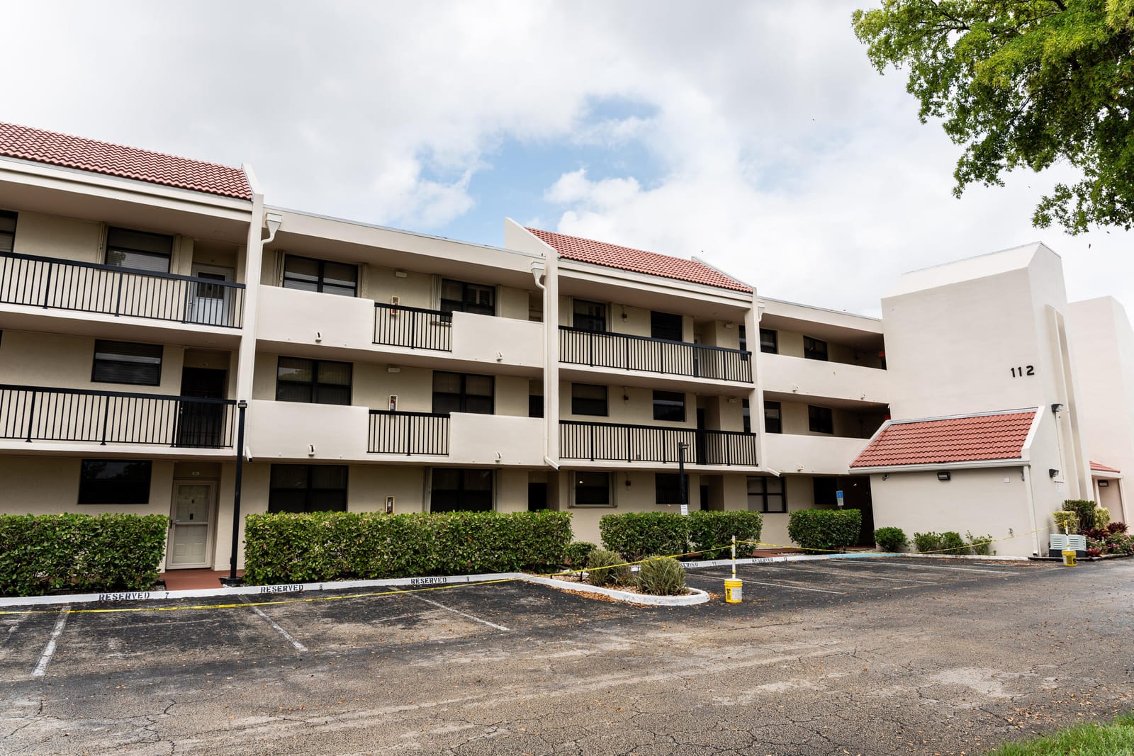 112 LAKE EMERALD Drive 203, Oakland Park, FL 33309 photo 19