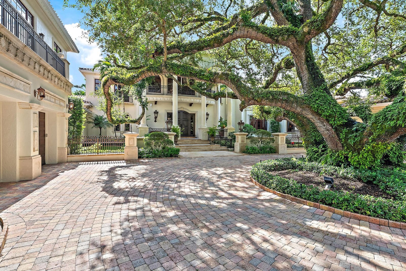 2330 SEVEN OAKS Lane, Palm Beach Gardens, FL 33410 photo 7