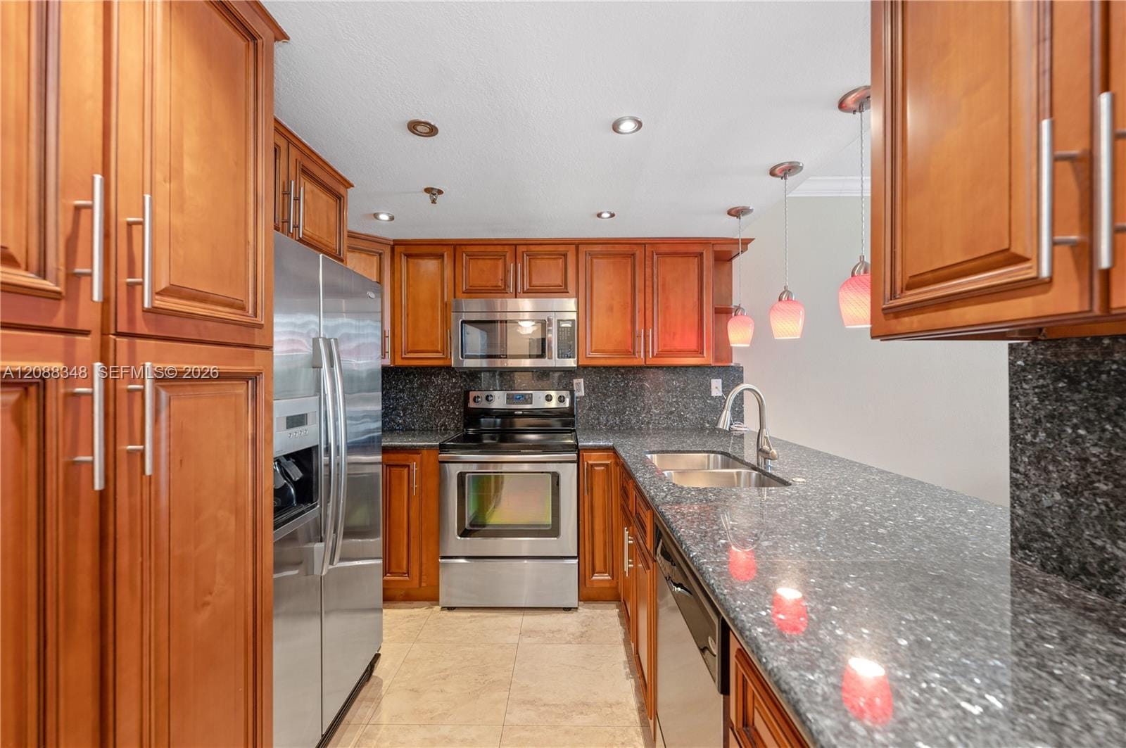 540 Brickell Key Drive 600, Miami, FL 33131 photo 2