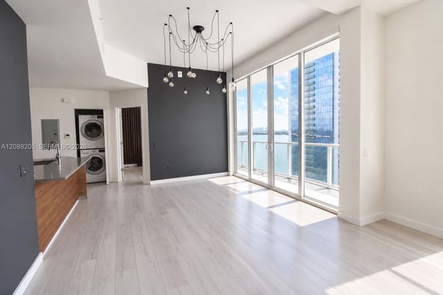 601 NE 27th Street 1806, Miami, FL 33137