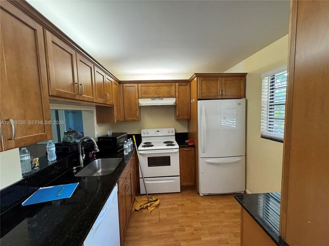 10855 SW 112th Avenue 316, Miami, FL 33176