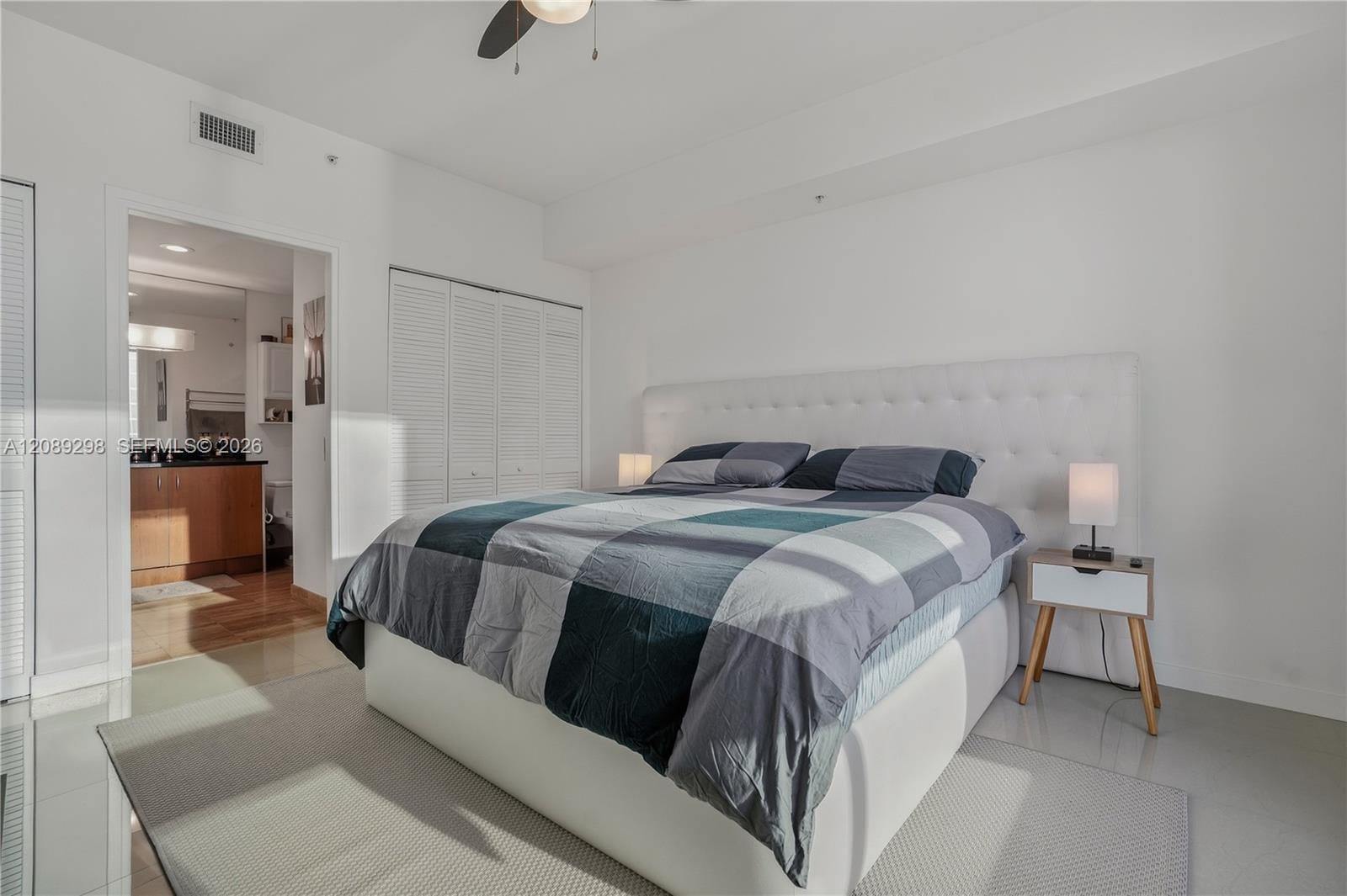 300 S Biscayne Boulevard T-3509, Miami, FL 33131 photo 14