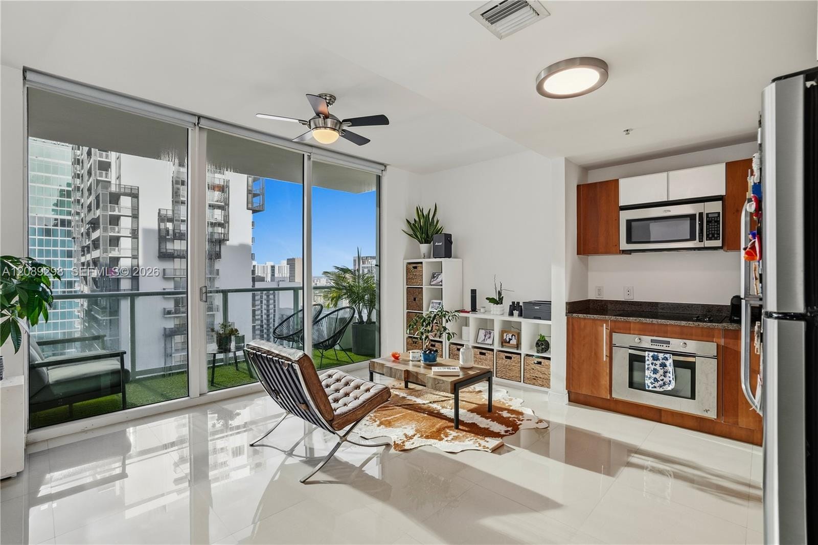 300 S Biscayne Boulevard T-3509 — photo 10